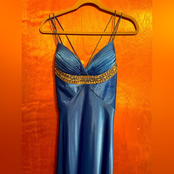 Royal blue prom dress / evening gown - Picture 4 of 11